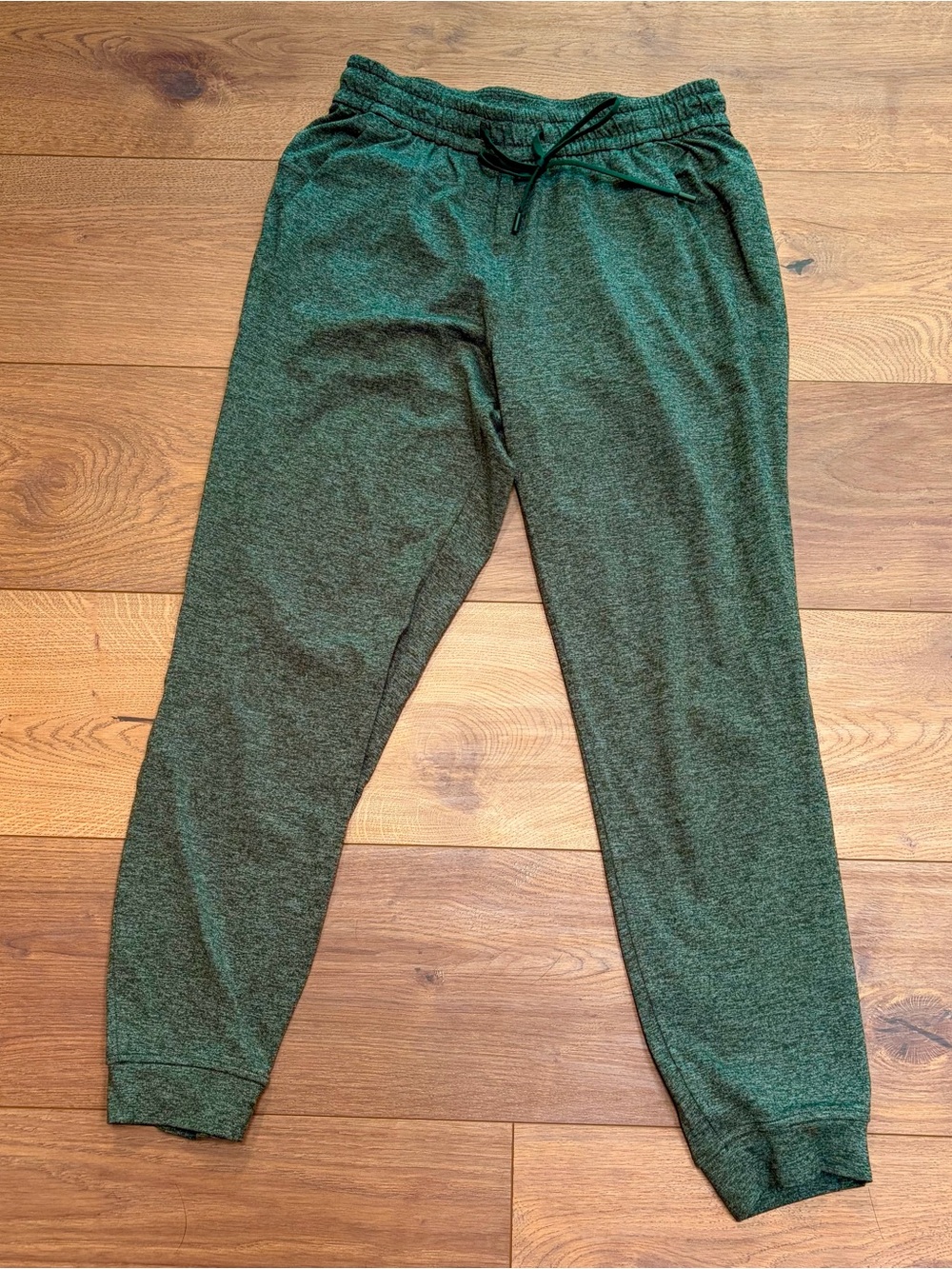 Lululemon Soft Jersey Classic-Fit Mid-Rise Jogger - Picture 4 of 6